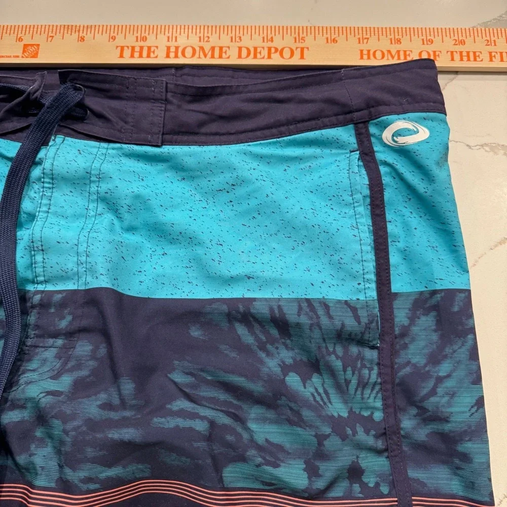 Men's Navy & Teal Patterned Swim Trunks